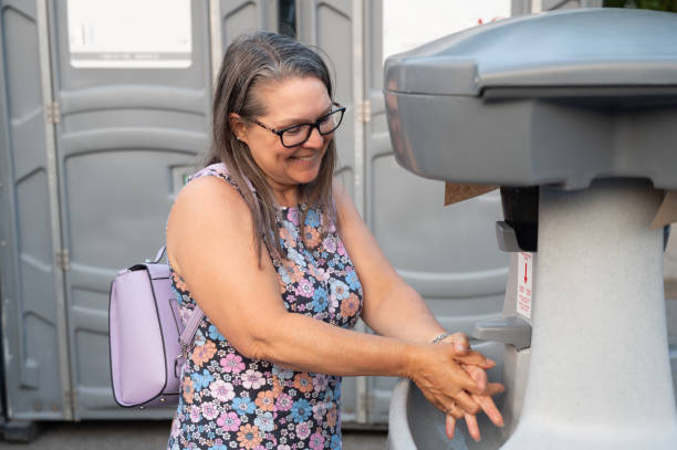 Portable Toilet Options We Offer in Pleasant Hill, MO